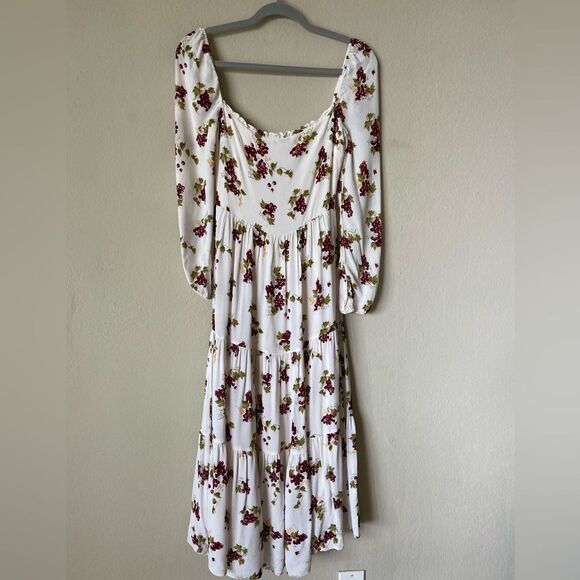 Reformation Kellie Maxi Cream Dress Grape Size 4 - Picture 10 of 12